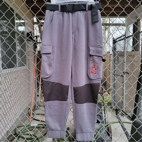 The Batman Collection - Cargo Style Sweatpants - Picture 1 of 4